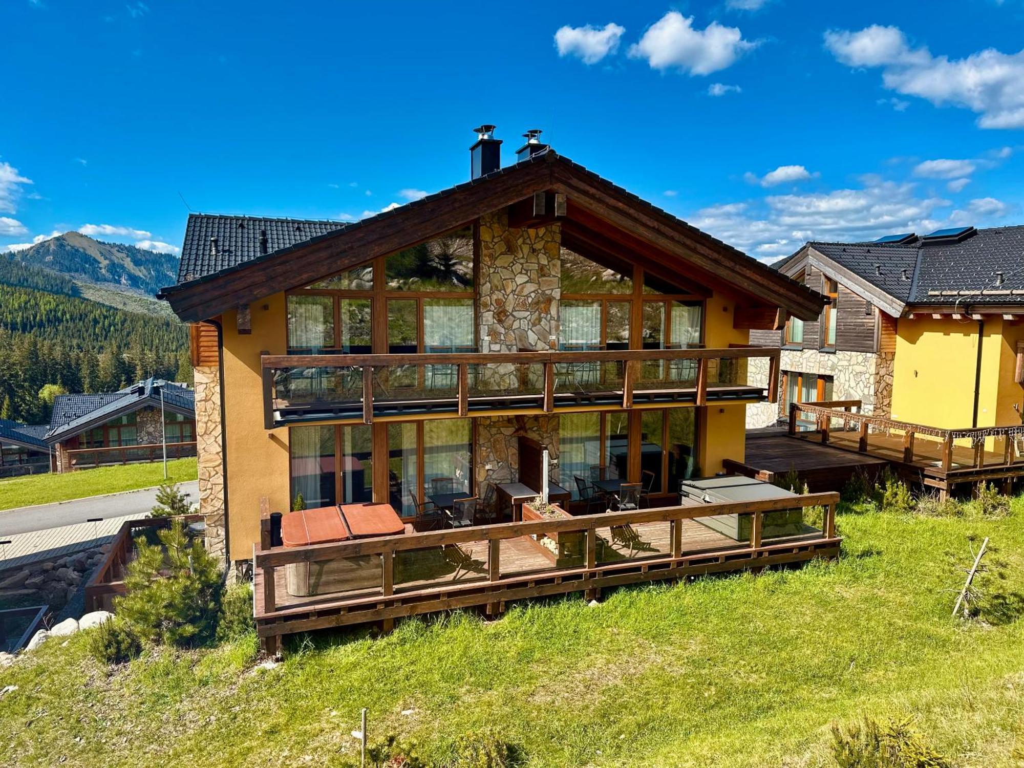 Chalet Mountain Demanovska Dolina Exterior photo